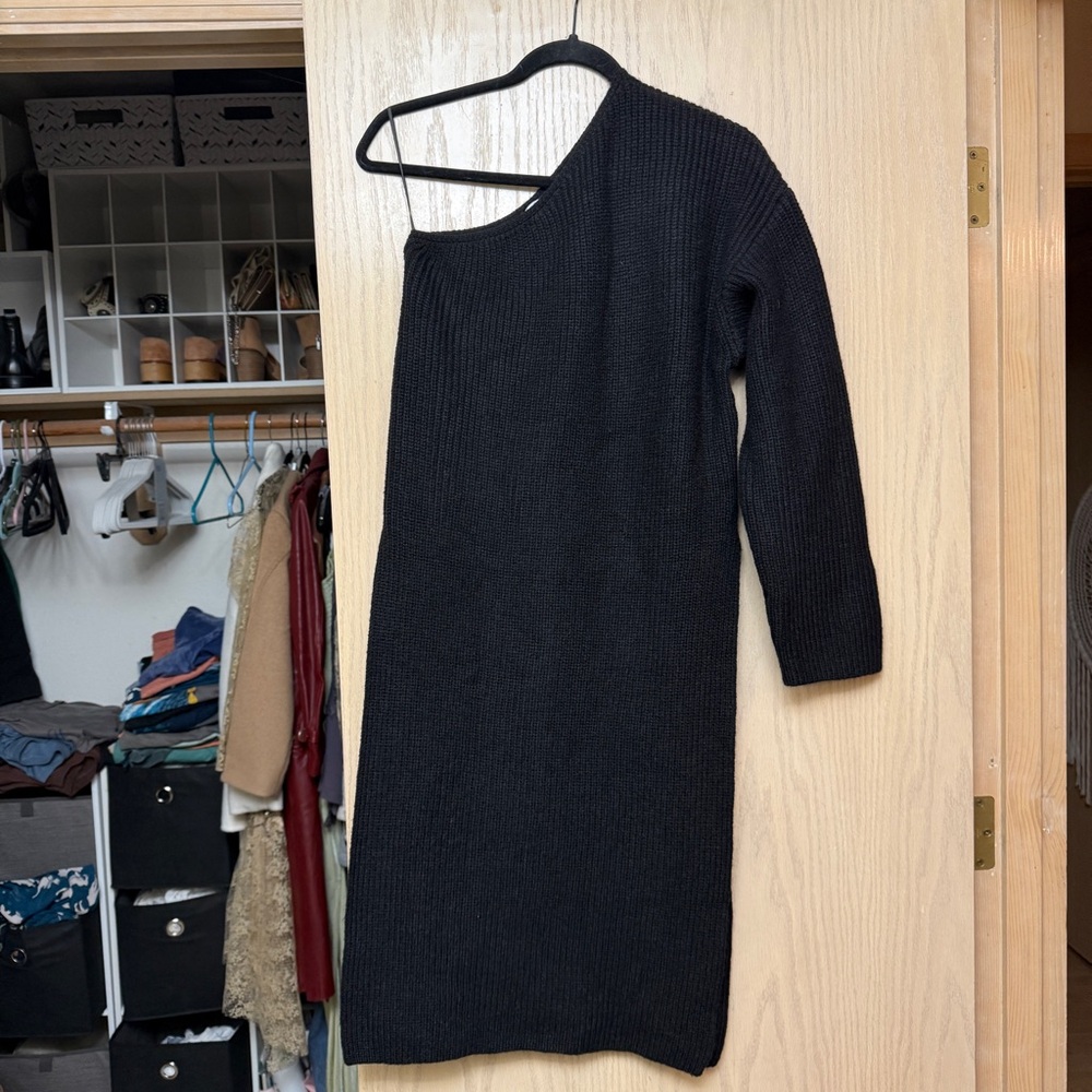 Zara Sweater - Picture 4 of 9